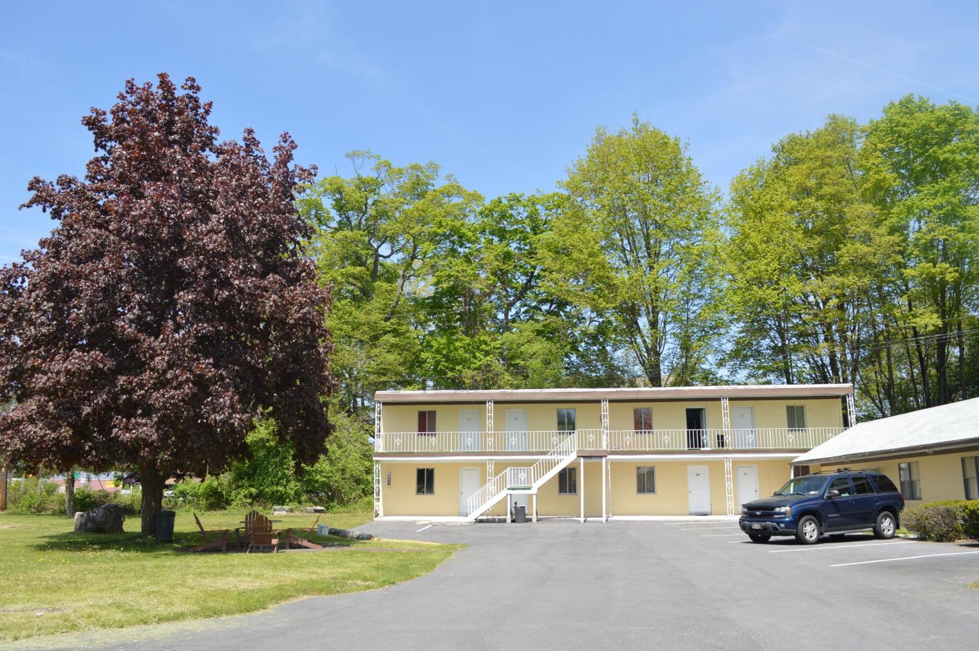 James Motel Monroe Exterior photo